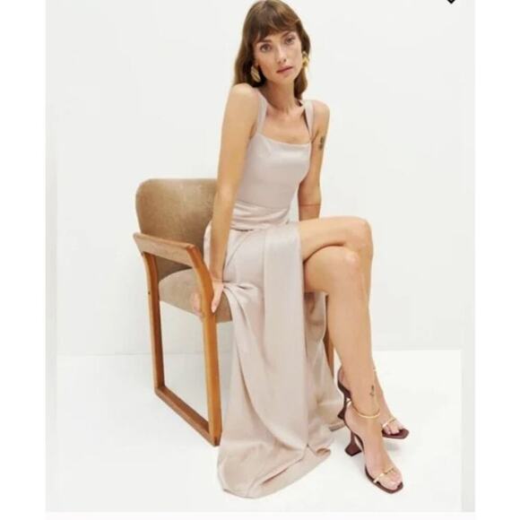 NWD Reformation Isolene Satin Maxi Dress Gown Size 8 Grand Cru #4A456 - Picture 4 of 15